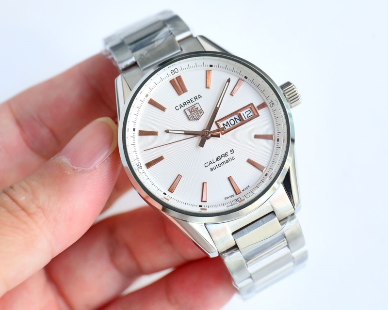 TAG HEUER